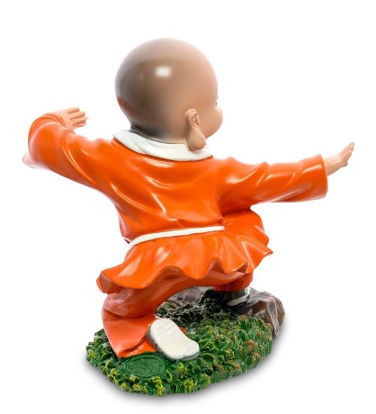 MN-221 Фигурка "Каратист"