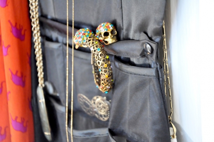 Органайзер для украшений Couture, черный, Umbra