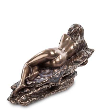 WS-143 Статуэтка "Девушка"