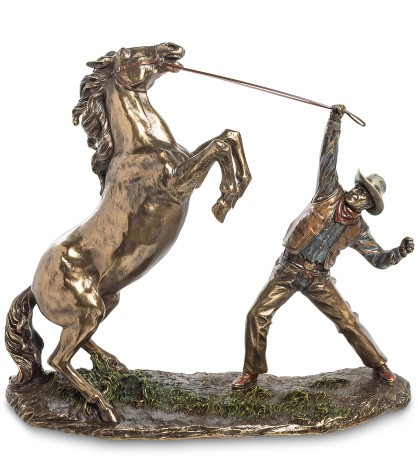 WS-882 Статуэтка "Ковбой, укрощающий лошадь"