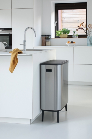 Мусорный бак Touch Bin Bo Hi (2 х 30 л), Стальной матовый (FPP) Brabantia