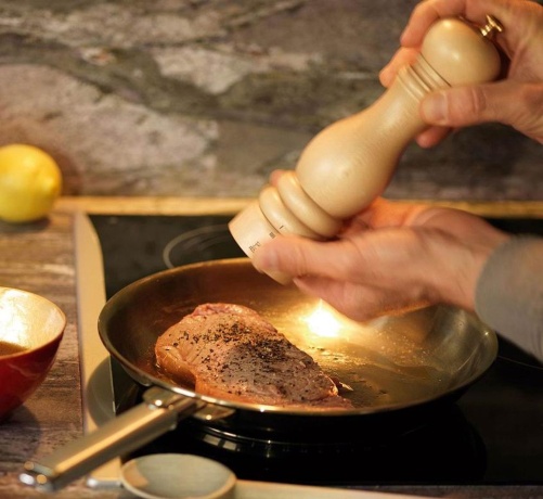 Мельница для перца Paris Peugeot, 18 см. шокалад