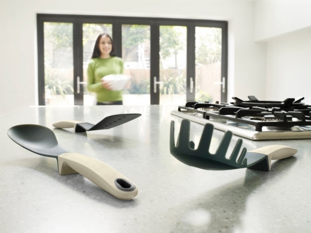 Набор кухонных инструментов Elevate™ Carousel New кремовый