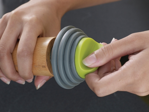 Скалка регулируемая зеленая