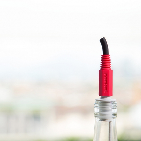 Дозатор для бутылок Plug-n-Play, красный, rocketdesign