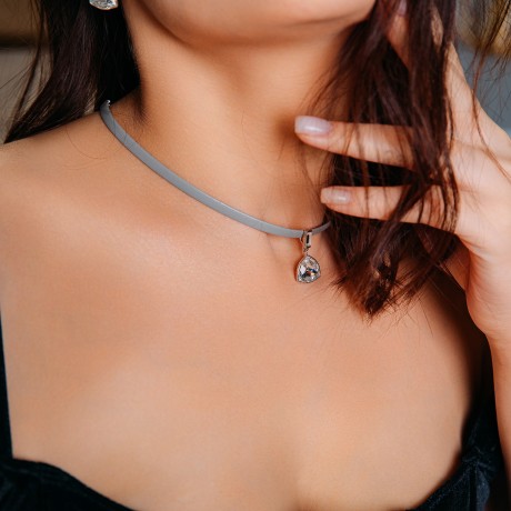 Колье Crystal / Grey Leather Fiore Luna