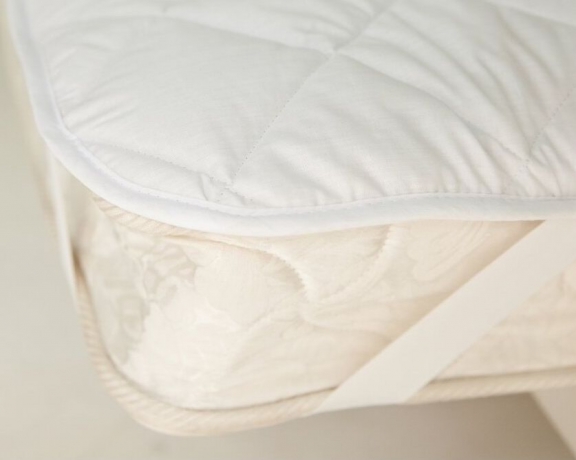 Наматрасник "Бархатный бамбук" с бамбуком в чехле из микрофибры, 140х200 см. Natures