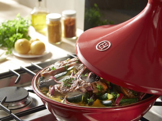 Тажин керамический Emile Henry, красный, 2 литра, 27 см.