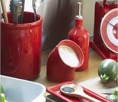 Набор Солонка, бутылка д/масла и уксуса + подставка в подарок, цвет: гранат Emile Henry