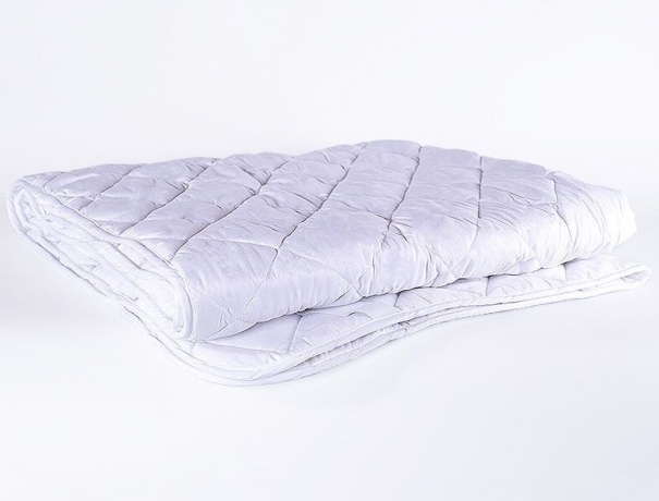 Наматрасник "Бархатный бамбук" с бамбуком в чехле из микрофибры, 180х200 см. Natures